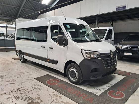 RENAULT MASTER 2.3 DCI DIESEL MINIBUS EXECUTIVE 16L L3H2 3P MANUAL